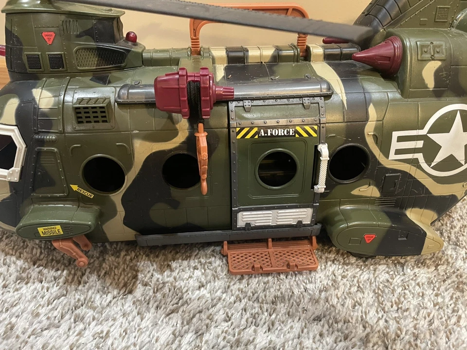 Helicóptero Militar Chap Mei 18" Largo Soldado A Force Chinook-no completo/piezas Foto 3 de 4