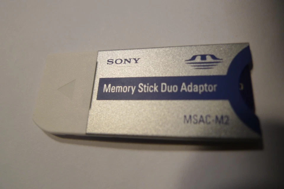 Genuine Sony memory stick duo magicgate 128MB MSH-M128 w/adaptor MSAC-M2 camera - Image 3 of 4