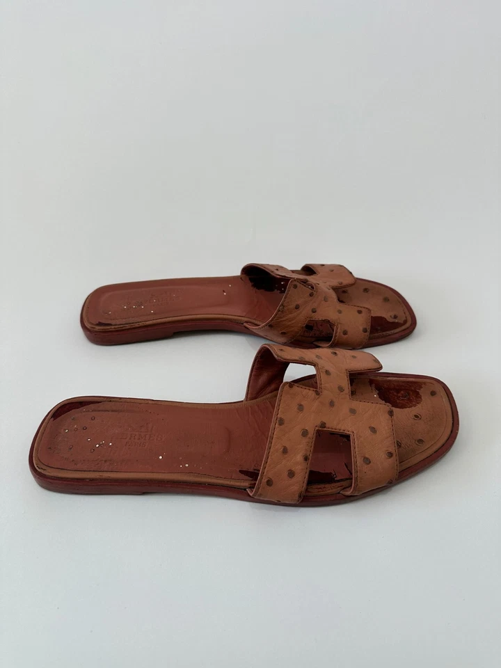 Hermes Rosa Avestruz Cuero Naranja Diapositivas Planas Talla 39 EU/9 US/6 UK Foto 2 de 4