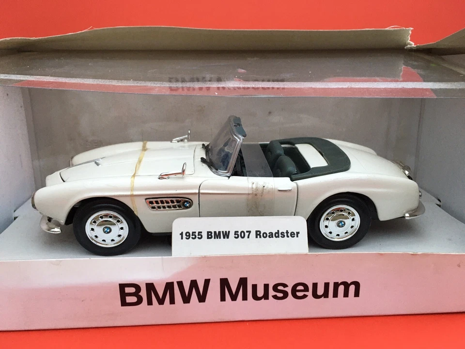 Coche diecast BMW 507 Roadster Foto 2 de 4
