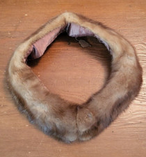 Vintage Mink Collar Light to Medium Brown