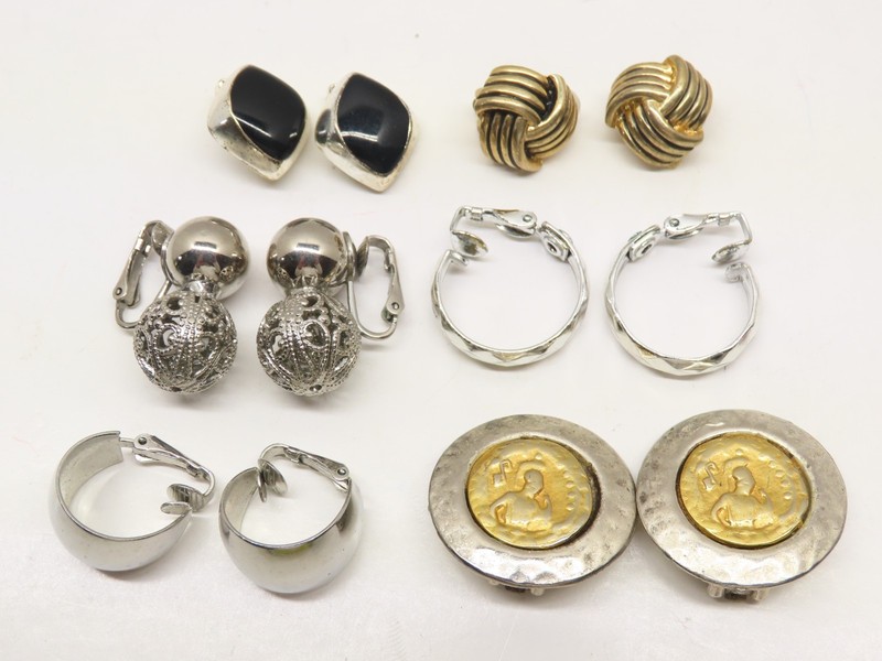 Vintage Earring Lot Clip On Silver Gold Tone Filigree Knotted Hoop + D6004