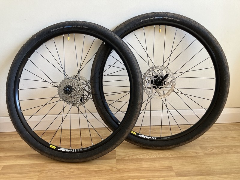 Mavic XM319 27.5 Wheelset + Tyres + Rotors + Cassette 9sp