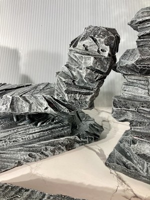 Warhammer 40k Custom-made rock formation for  40 K Tabletop game B