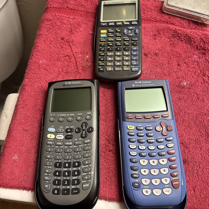 Lot 3 Ti Calculator 83,89 Titanium & 73 Explorer All Untested