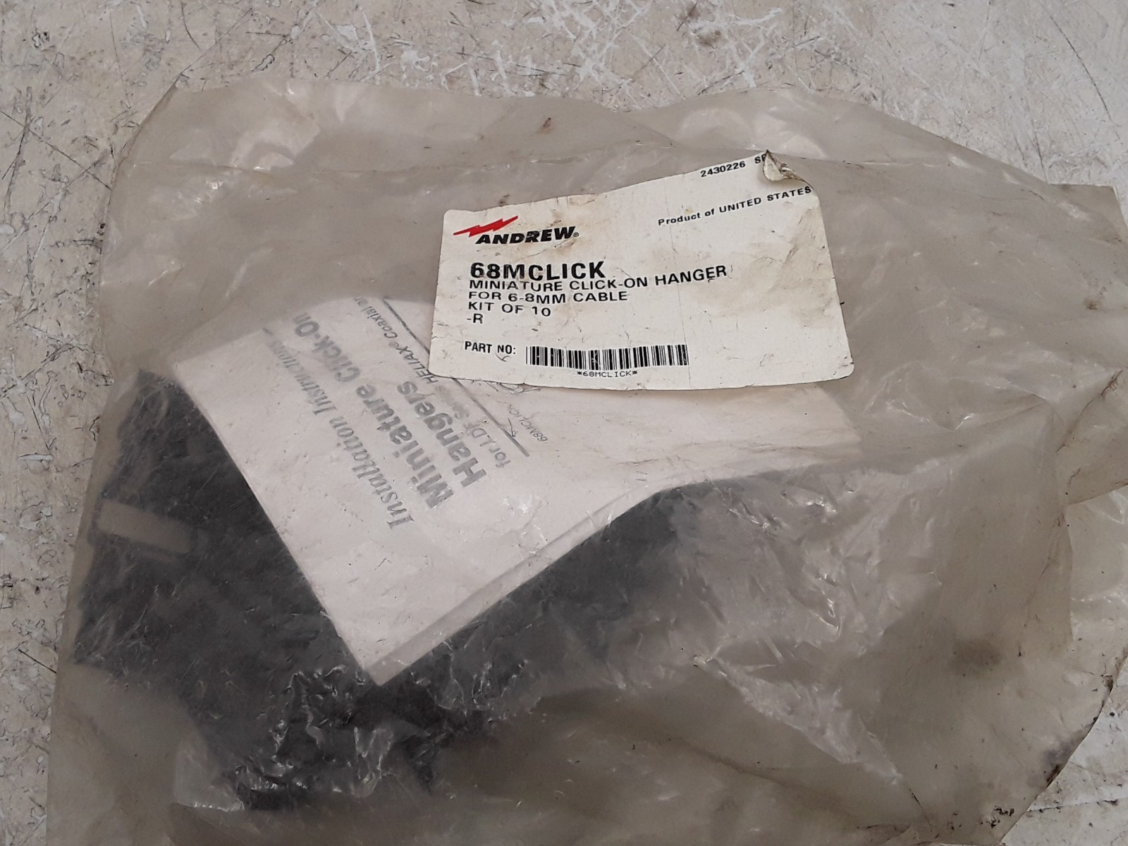 Andrew Click On Hanger 68MClick