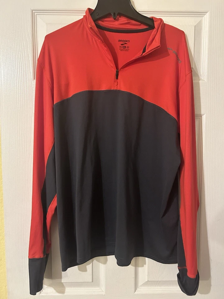Brooks Quarter Zip Pullover Men’s Extra Large Red And Black - Image 2 of 4