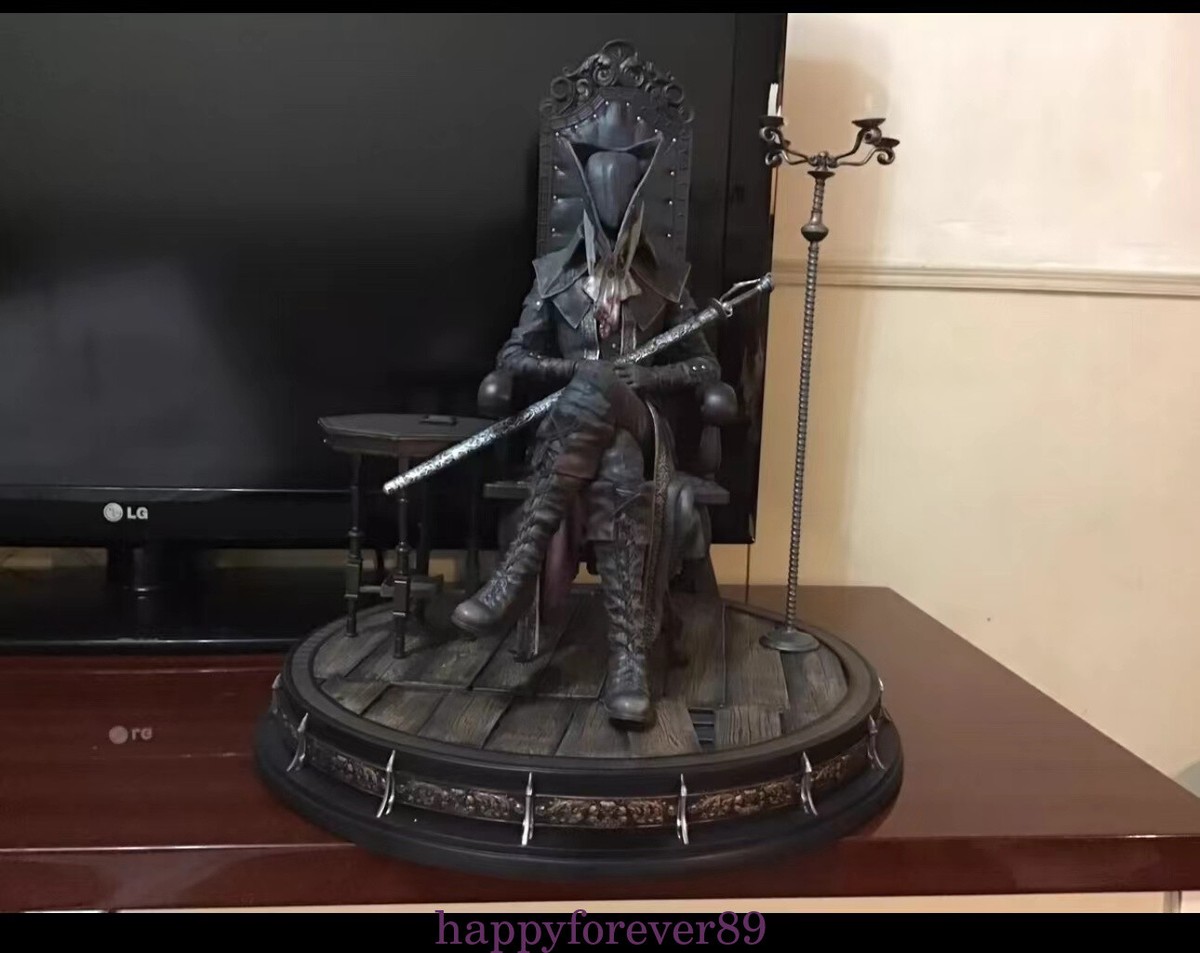 Prime 1 Studio P1S 1/4 Bloodborne Lady Maria Astral Clock Prime 1 Studio P1S 1/4 Bloodborne Lady Maria Astral Clock