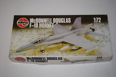 Airfix 04032 McDonnell Douglas F-18 Hornet series 4  1:72 NEU mit OVP