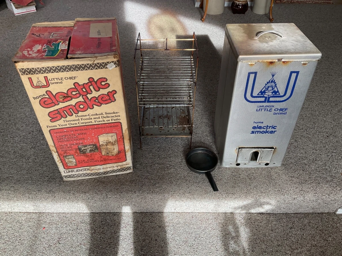 Little chief 2025 smoker top loader