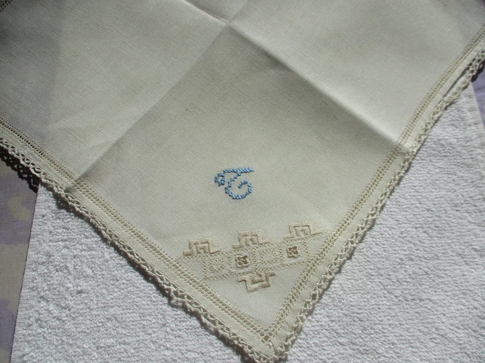 Винтажный бежевый носовой платок с ручной монограммой «T» синий - Изображение 4 из 4