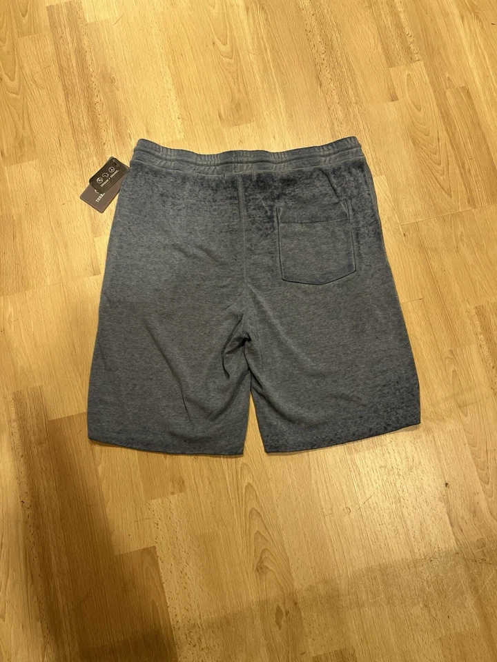 Pantalones cortos Threads 4 Thought para hombre en tamaño mediano Foto 2 de 2