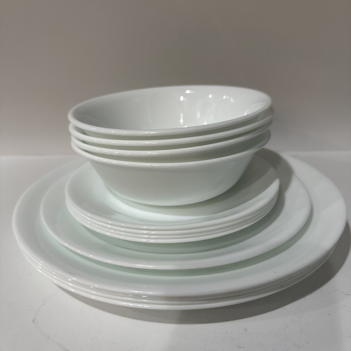 CORELLE Frost White 12-Piece Dinnerware Set Break Chip Resistant