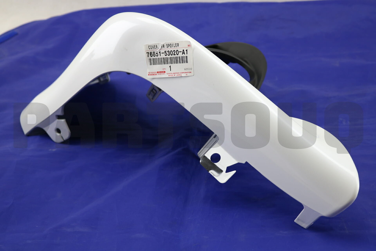 7685153020A1 Genuine Toyota COVER, FRONT SPOILER, RH 76851-53020 