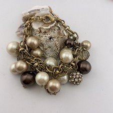 Stella & Dot Retired Audrey Cluster Glass Chunky Cha Cha Faux pearl bracelet 7.5