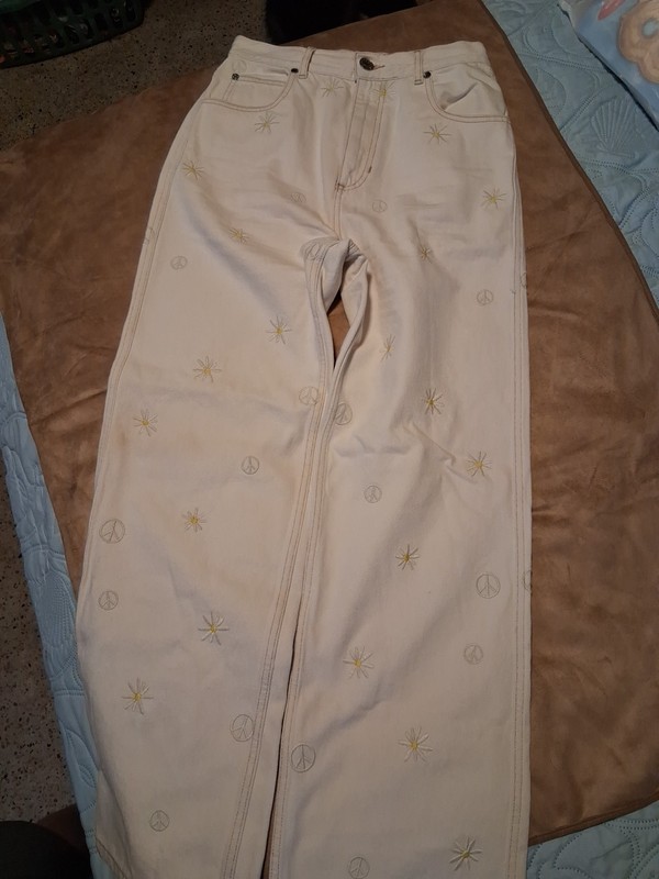 SANDRO Cyriaque White Embroidered Daisy Floral Wide Leg Jeans Size 38 Eu 8 Us