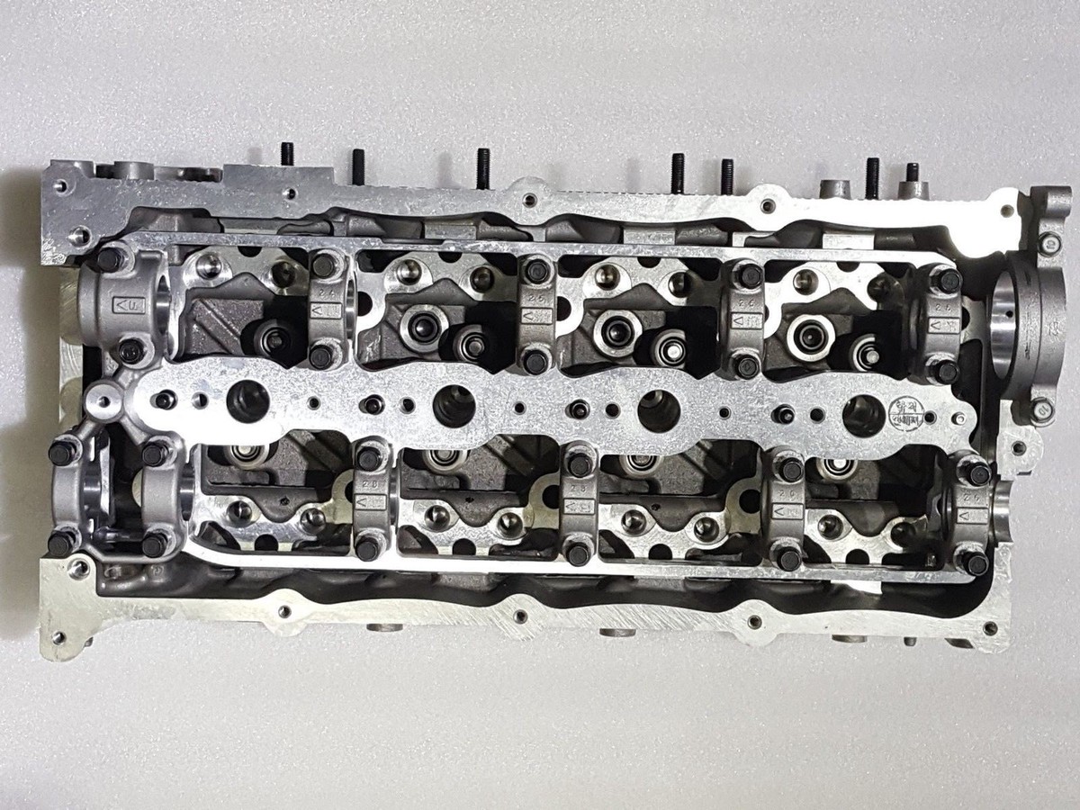 ざっくり96枚 GENUINE CYLINDER HEAD 5J0254AU00 for H1 STAREX IMAX800 2007