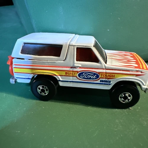 Hot Wheels 1980 Bronco Built Ford Tough White with Flames Red Motorcycle Vintage