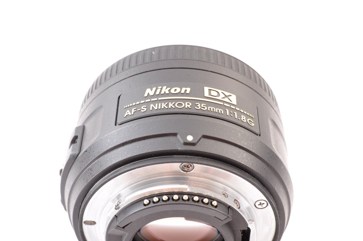 Nikon AF-S DX NIKKOR 35mm f/1.8 G Lens from Japan 