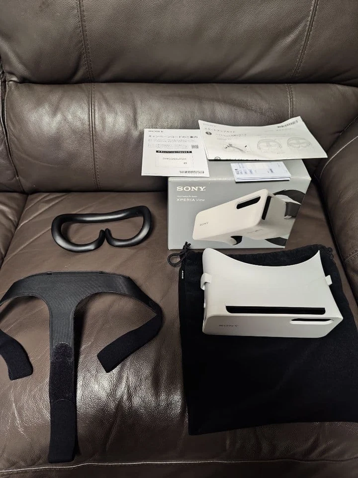 Fone de Ouvido Visual Sony XQZ-VG01A para Xperia VR Cinza Usado Muito Bom - Imagem 2 de 3