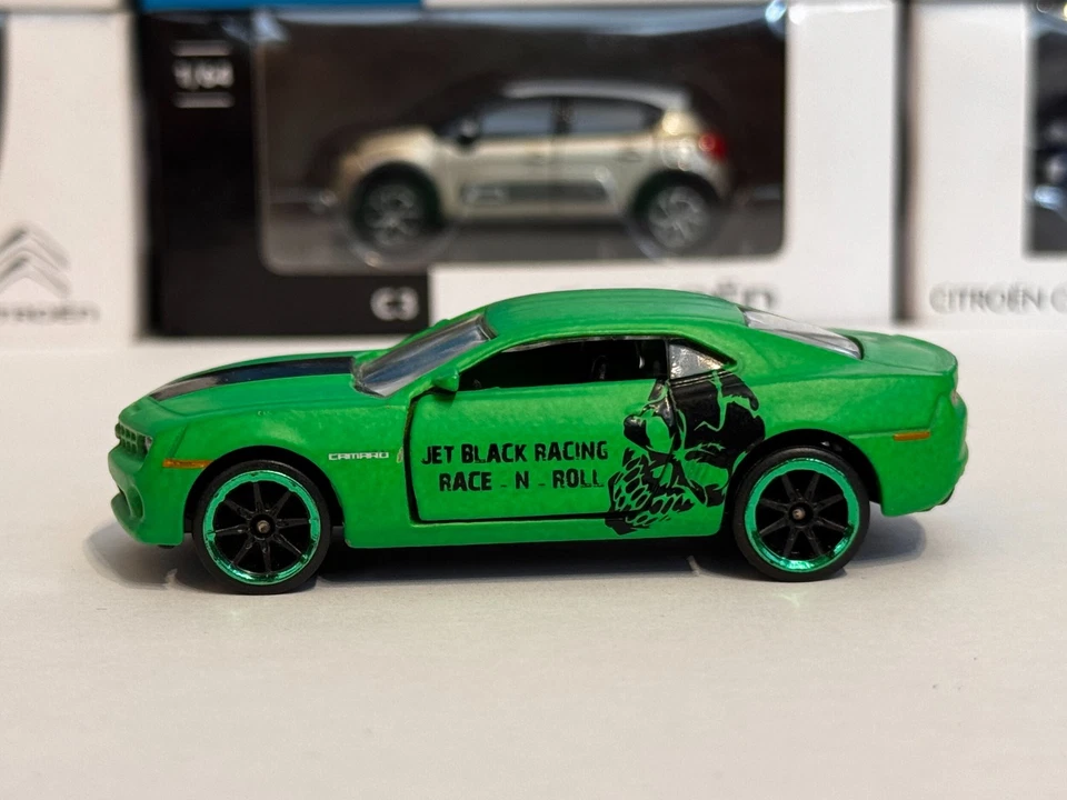 Majorette Limited Edition - Chevrolet Camaro GREEN 1/64- Loose - Image 2 of 4