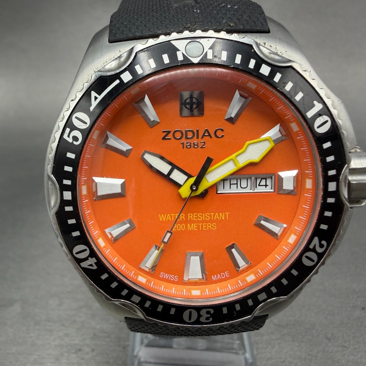reef Zodiac Deep Reef Dive Watch Men 48mm Orange Dial Steel Daydate