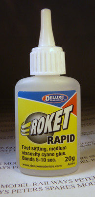 Deluxe Materials AD44 Roket Rapid Fast Setting Medium Cyno (Superglue) 20g