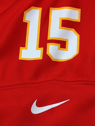 Patrick Mahomes Nike On Field Jersey Super Bowl LIV Number 15 Youth Medium Red - Picture 10 of 13