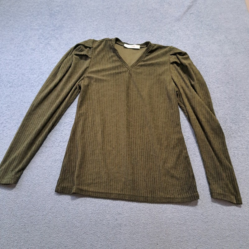 Tamara Olive Green Ribbed V-neck Top Womens Size Medium Casual Long Sleeve