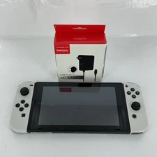Nintendo Switch - 32GB -  Handheld System - White Joycons - #20205R