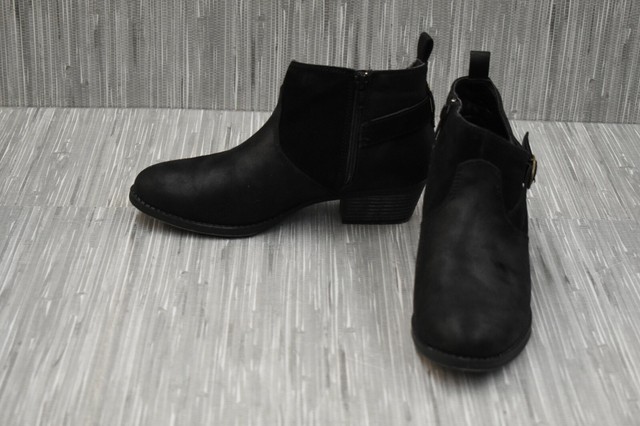 skechers lasso clasp