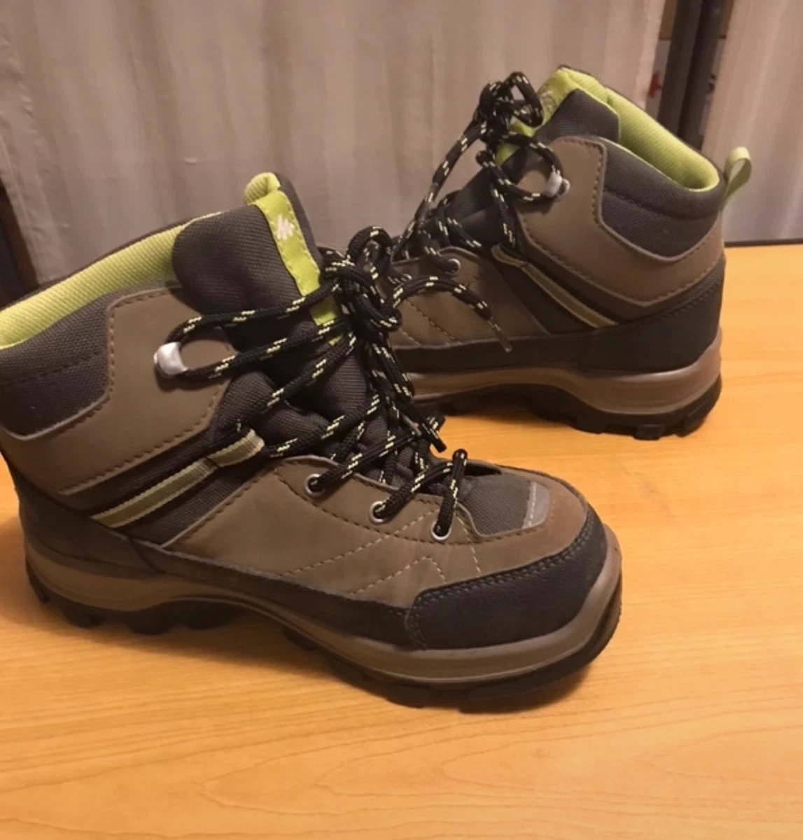 Chaussures Enfant Quechua Trekking Imperméables N°32 - Gris, Quasi Neuf