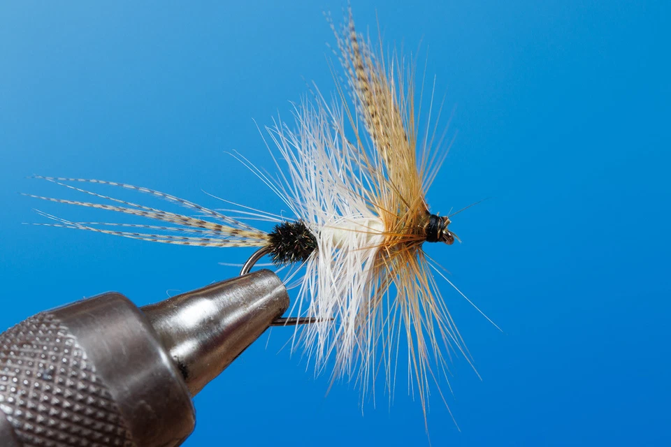 Fliegentom - Sortiment von 6 klassischen Maifliegen - Bild 4 von 4