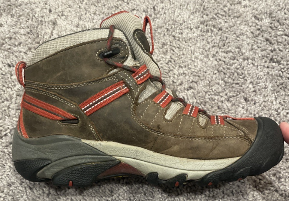 Stivali da trekking impermeabili Keen Targhee 2 Mid da donna in pelle marrone a rete taglia 8