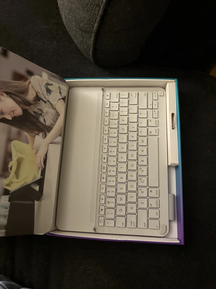 Logitech Folio Touch Case for Apple iPad Air 2 - Image 3 of 3