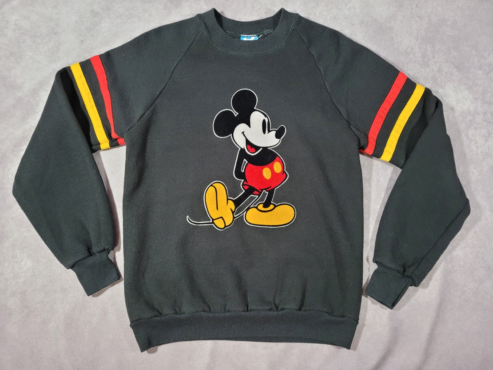 Vintage 80s Disney Mickey Mouse Germany German Flag Colors Sweatshirt Felt Med