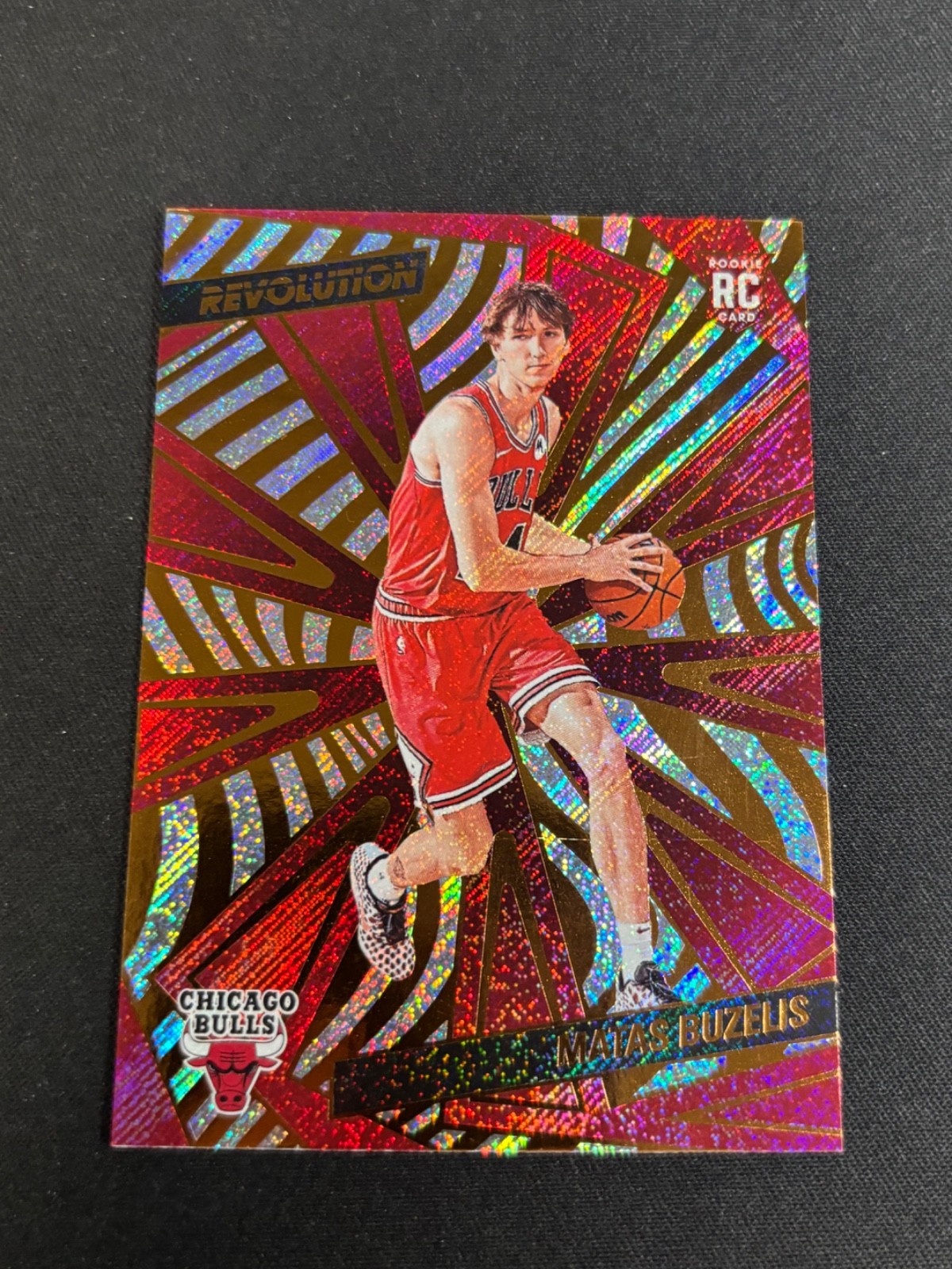 2024-25 Panini Revolution - Rookies Matas Buzelis #129 (RC) Bulls