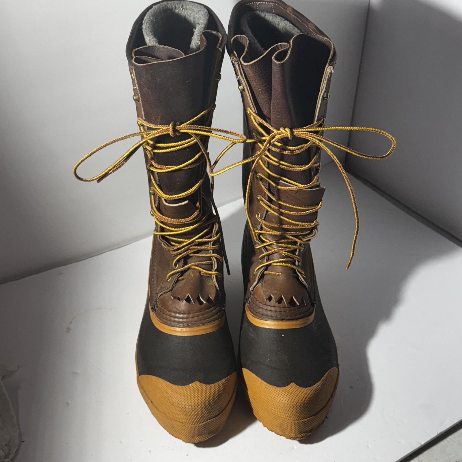 SALOMON Stivali bianchi stivali uomo taglia 9 5 D isolati impermeabili pelle made in USA