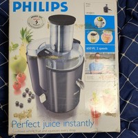 Philips Juicer HR 1858/91 Juice Extractor .vin box  new other.