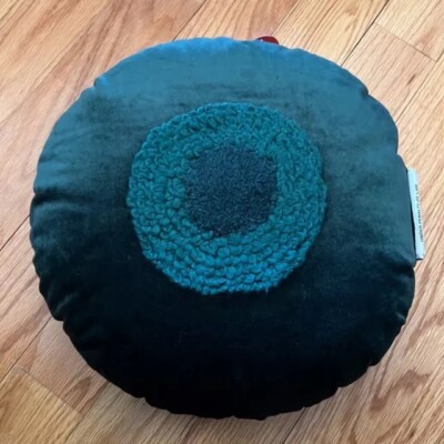 Lot of 4, Dark Green Round Tufted Center Velvet Throw Pillows Opalhouse NWT