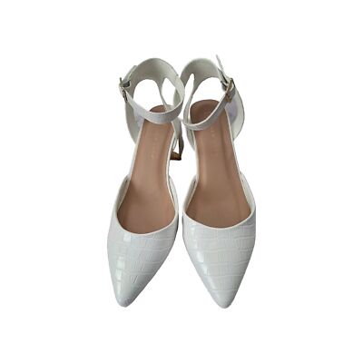 Womans Shoes New Look Court White Mirrored Gold Block Heels Wide