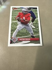 2023 Chronicles Draft Picks Donruss Football #10 Justin Fields Bears