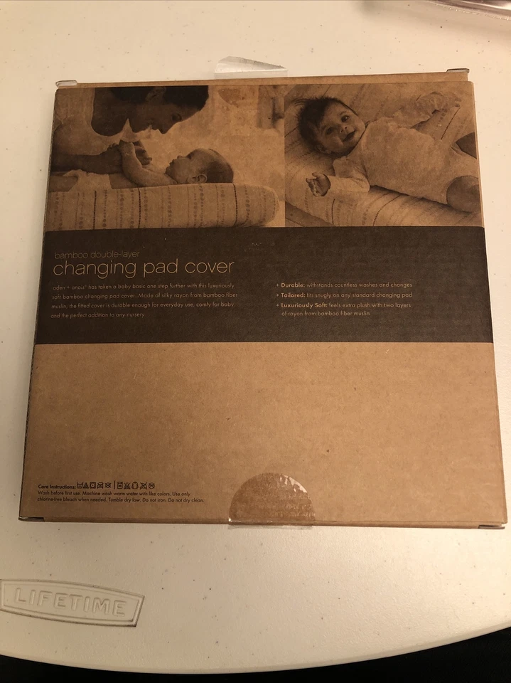 "Cubierta de almohadilla cambiadora Aden + Anais azul muselina 33""x17""" Foto 2 de 4