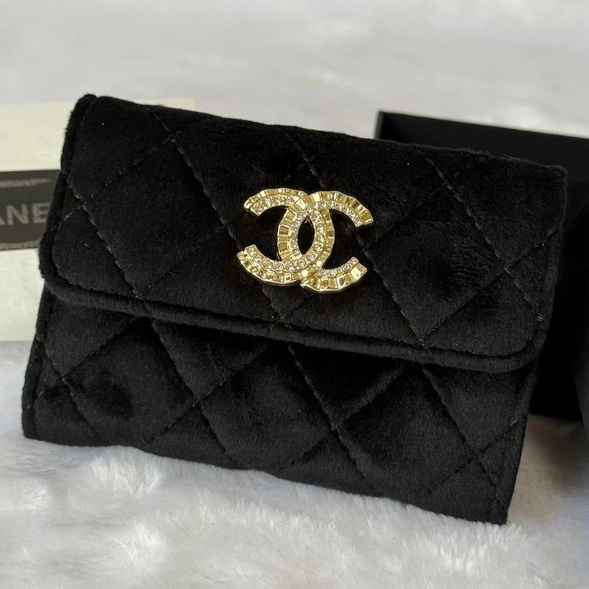 Chanel Beauty VIP Gift Bag with box | eBay
