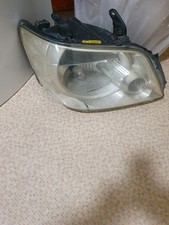 TOYOTA NOAH head Lamp  Driver/Right Side 2002-2005 (Defects) Original 2004 Model