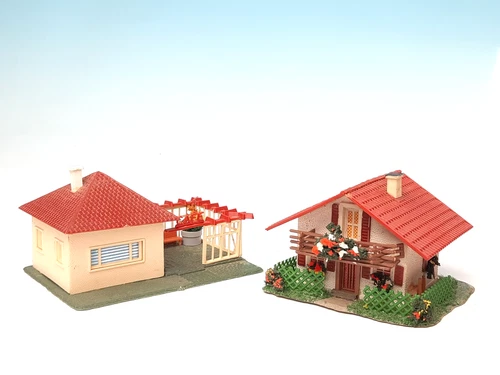 VauPe H0 1023 kleines Cafe und 173 Haus im Gebirgsstil   mit Aufkleber