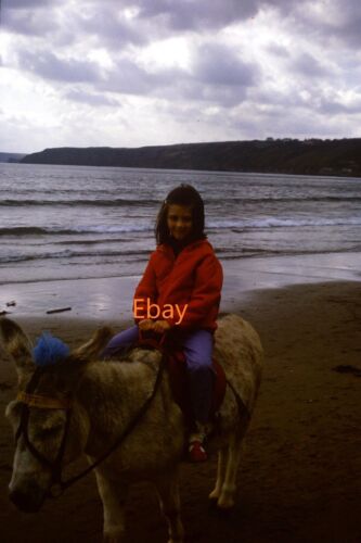 35mm Slide - Young Girl On Donkey, Scarborough Beach, 1973 - Picture 1 of 1