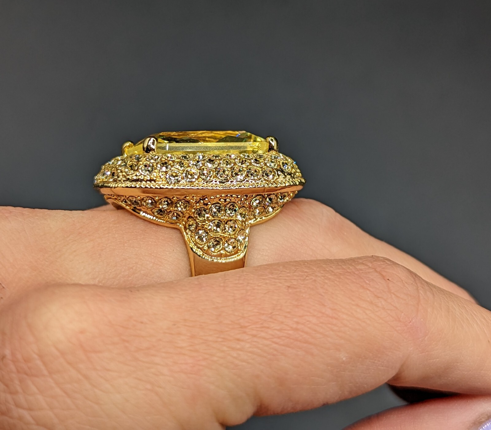 Joan Boyce Rock Your Ring Rectangular Jonquil Pav… - image 3