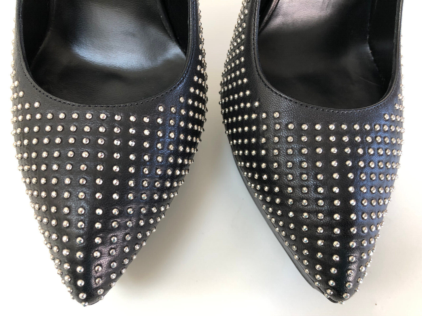 Nuova pompa YSL YVES SAINT LAURENT EU 40 US 9 Janis con borchie plateau in pelle nera