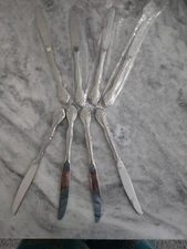 8 Dinner Knives Oneida USA CANTATA Satin Stainless Flatware 9" 